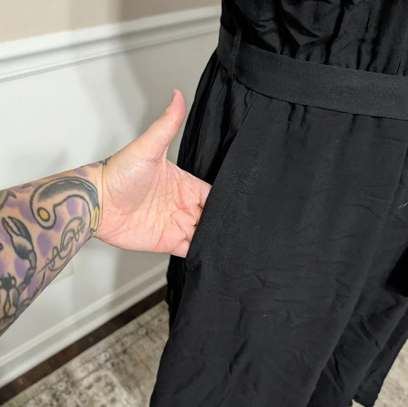 3/$30 Bloomchic Black Square Neck Dress 18/20 - Picture 3 of 6